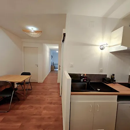 Apartment T2 Confort - Proche Gare - Patio *