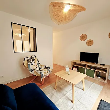 T2 Confort - Proche Gare - Patio Apartment *